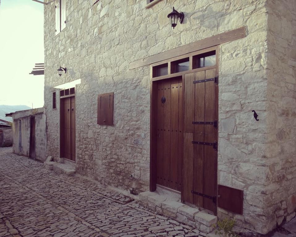 Corner Cottage Lania Exterior foto